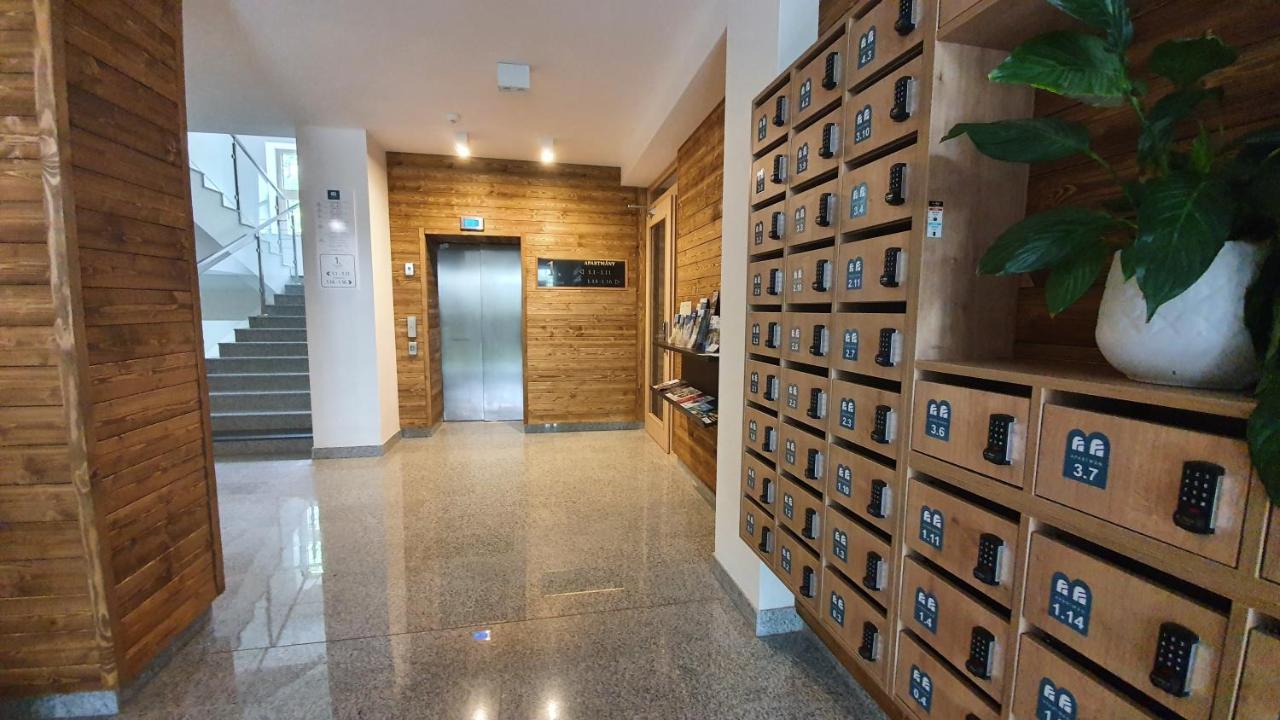 Cozy Studio With Netflix - Apartmanovy Dom Bernard Vysoke Tatry Exterior photo